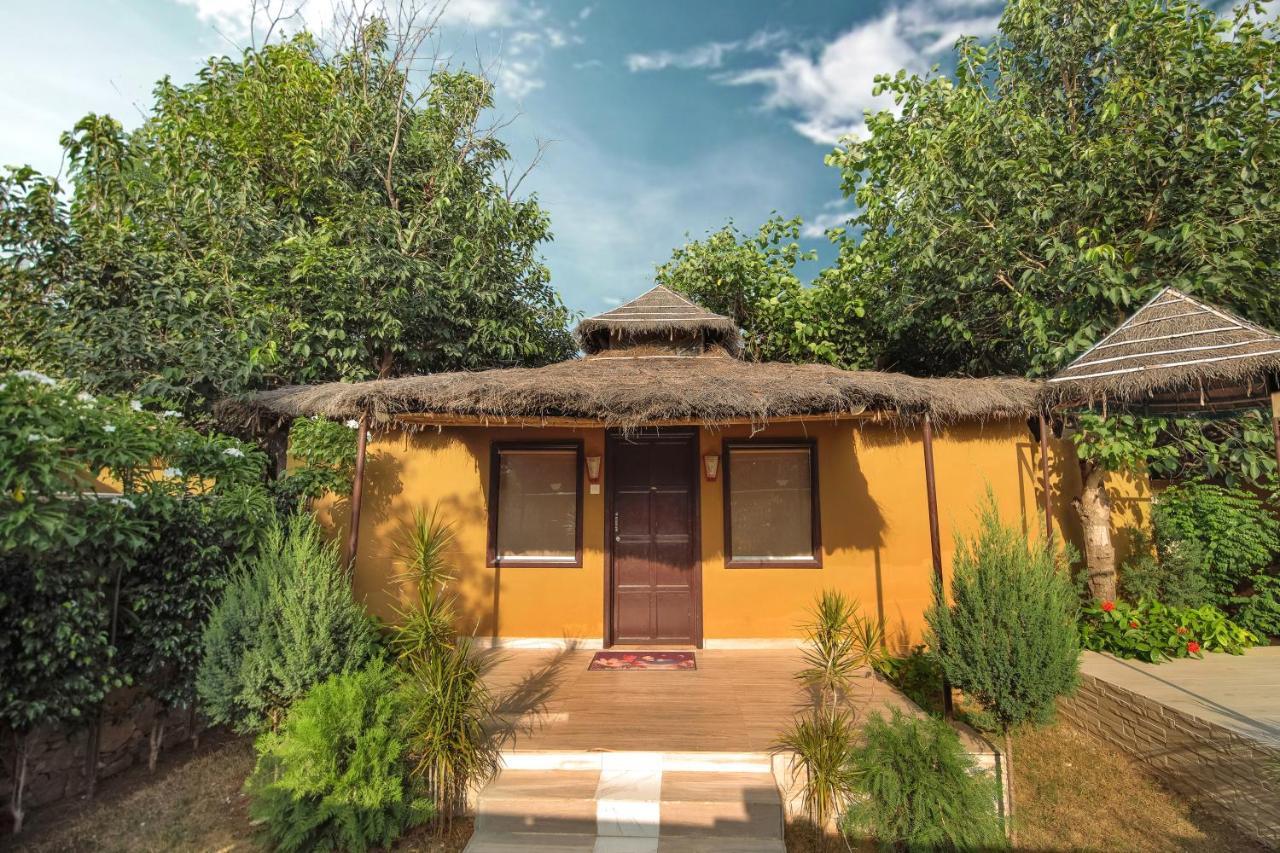 Nature Village Resort Pushkar Exterior foto